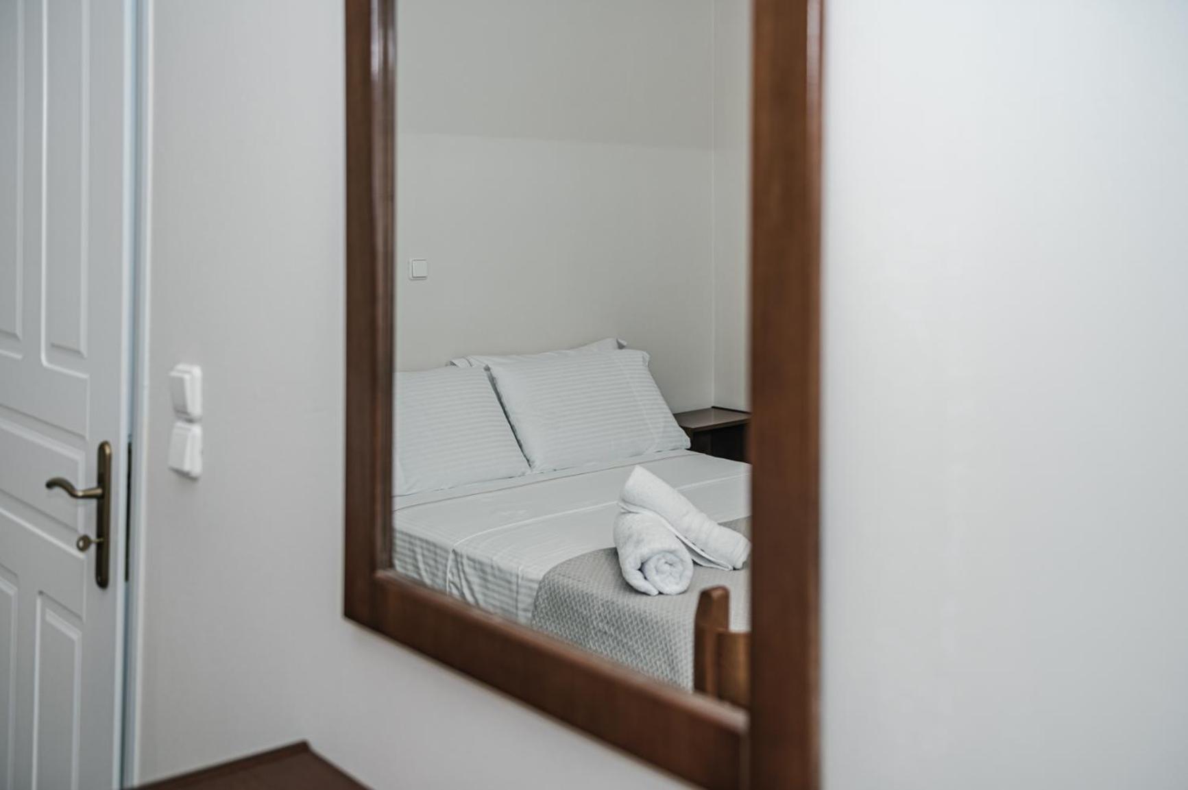 Terra Helios Suites & Studios Kyparissia Værelse billede