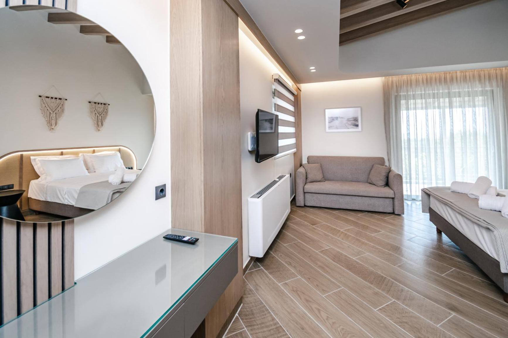 Terra Helios Suites & Studios Kyparissia Værelse billede